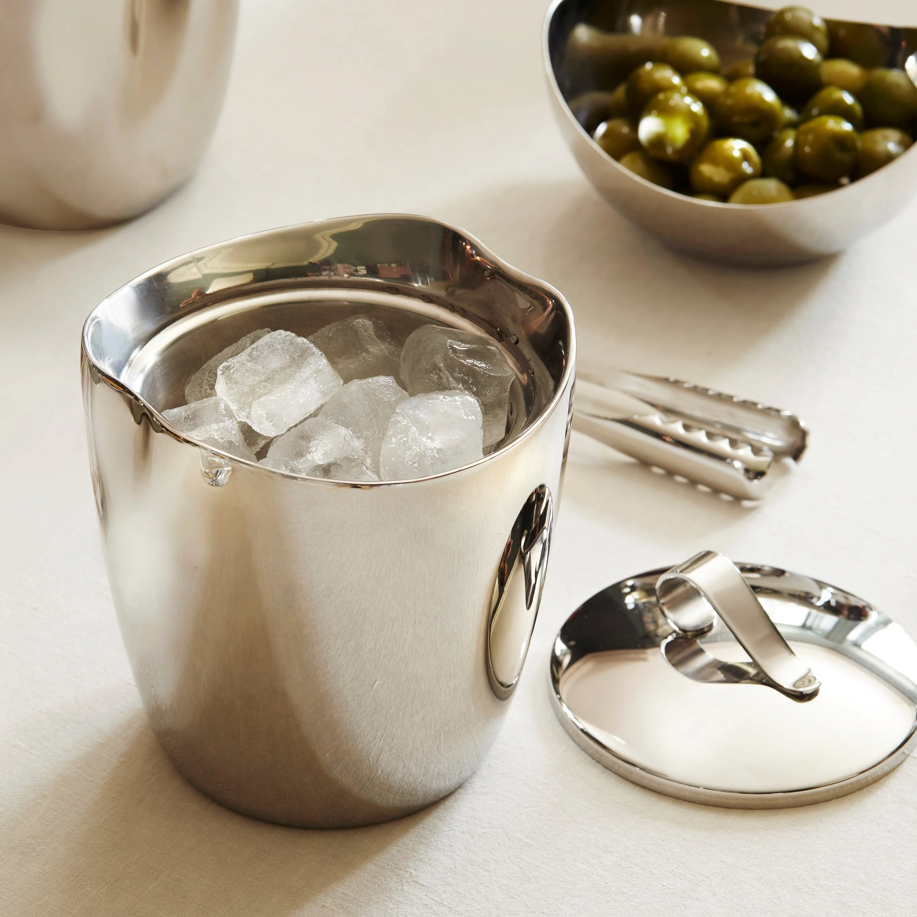Drift Double Walled Ice Bucket with Bar Tongs - Image 4